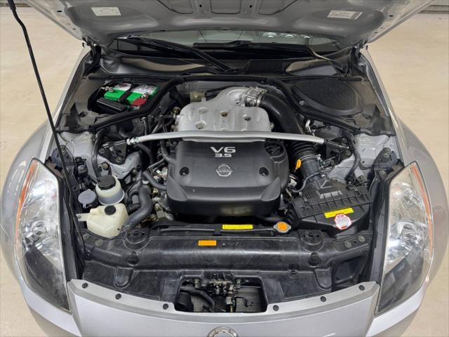 Photo of 2003 Silver Nissan 350Z