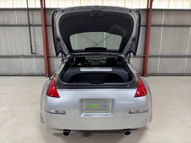 Photo of 2003 Silver Nissan 350Z