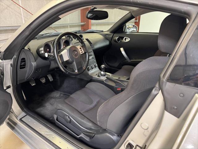 Photo of 2003 Silver Nissan 350Z