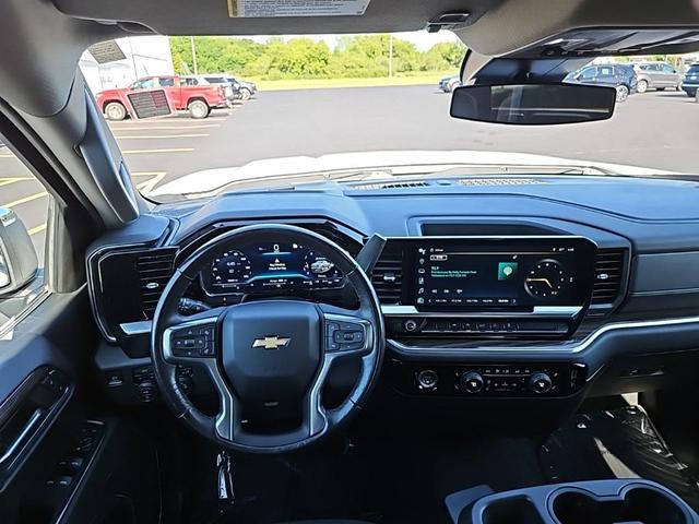Photo of 2022 Summit White Chevrolet Silverado 1500