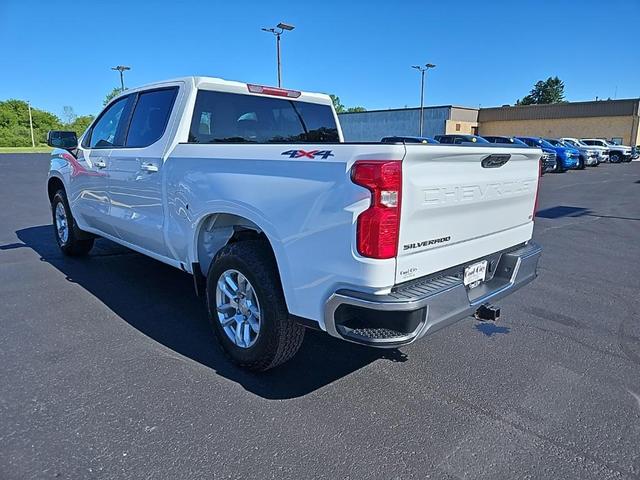 Photo of 2022 Summit White Chevrolet Silverado 1500