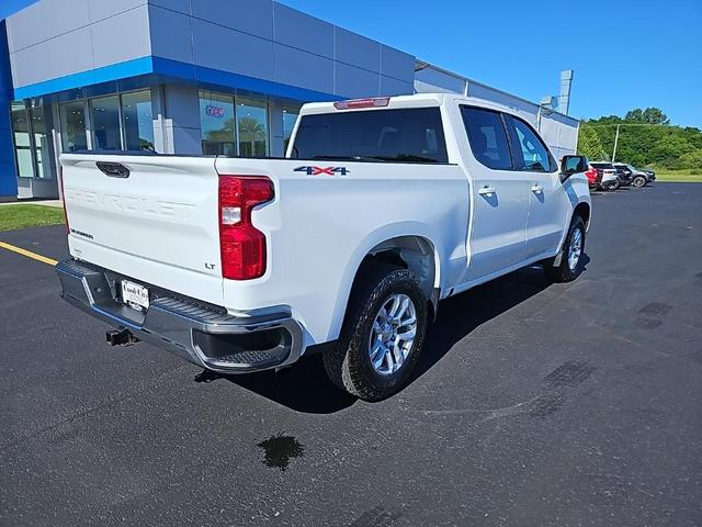 Photo of 2022 Summit White Chevrolet Silverado 1500