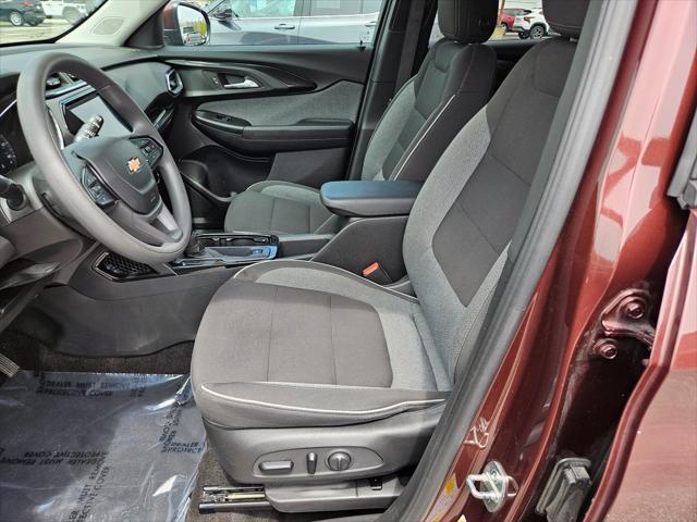 Photo of 2022 Mahogany Red Metallic Chevrolet Trailblazer
