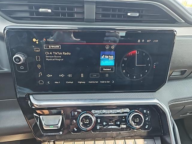 Photo of 2023 Pacific Blue Metallic GMC Sierra 1500