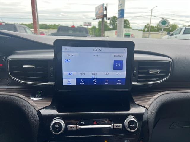 Photo of 2021 Infinite Blue Metallic Tinted Clearcoat Ford Explorer