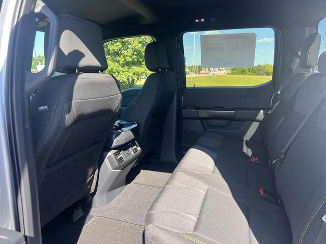 Photo of 2025 Iconic Silver Metallic Ford F-150