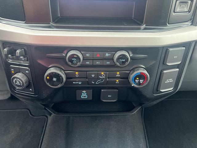Photo of 2025 Oxford White Ford F-350