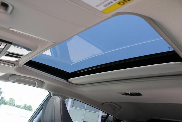 Photo of 2025 Alpine Green Subaru Crosstrek