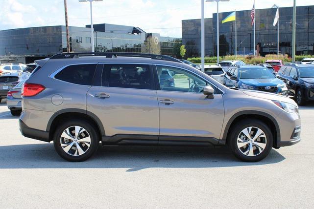 Photo of 2022 Brilliant Bronze Metallic Subaru Ascent