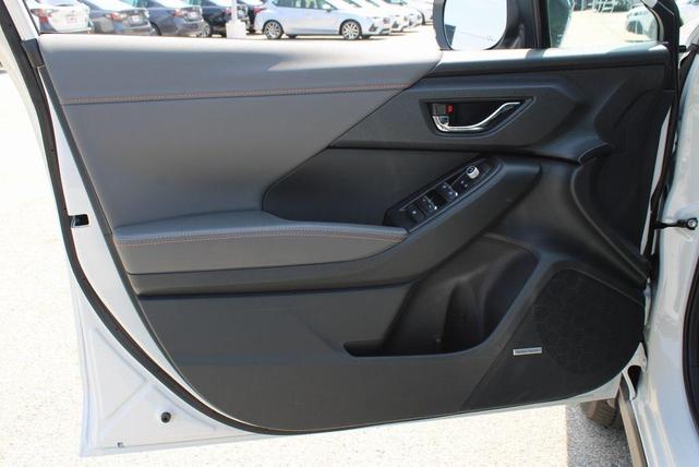 Photo of 2025 Crystal White Pearl Subaru Crosstrek