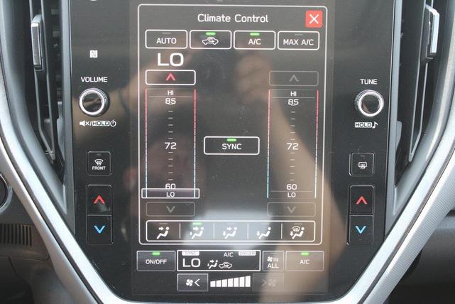 Photo of 2025 Crystal White Pearl Subaru Crosstrek
