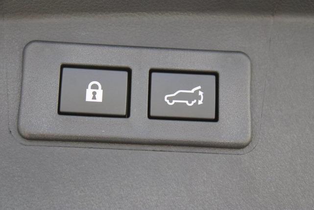 Photo of 2025 Ice Silver Metallic Subaru Outback
