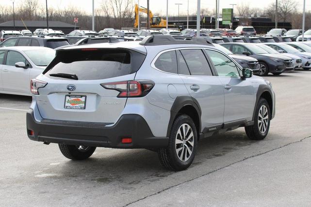 Photo of 2025 Ice Silver Metallic Subaru Outback