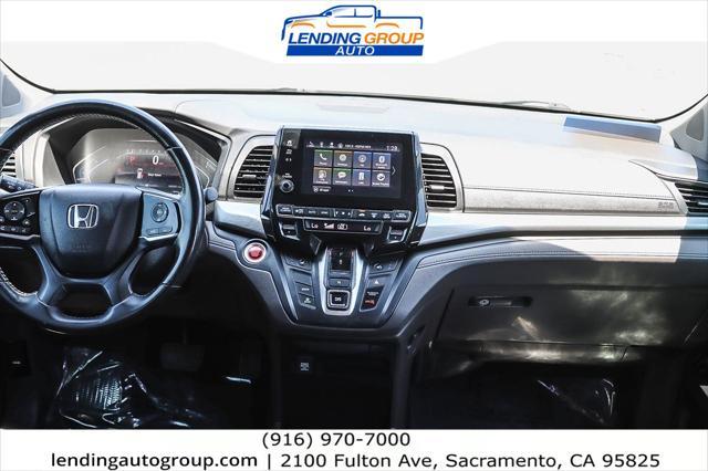 Photo of 2018 White Diamond Pearl Honda Odyssey