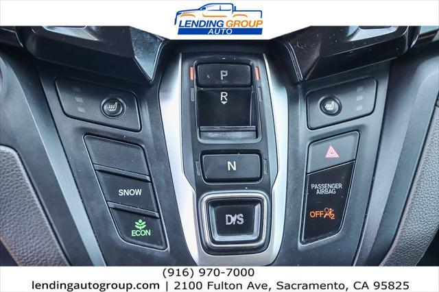 Photo of 2018 White Diamond Pearl Honda Odyssey
