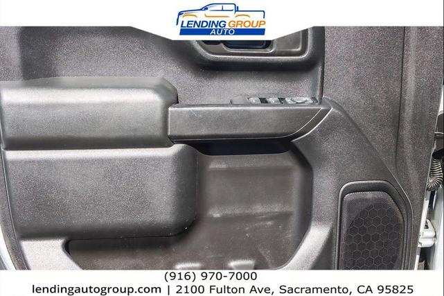 Photo of 2019 Silver Ice Metallic Chevrolet Silverado 1500
