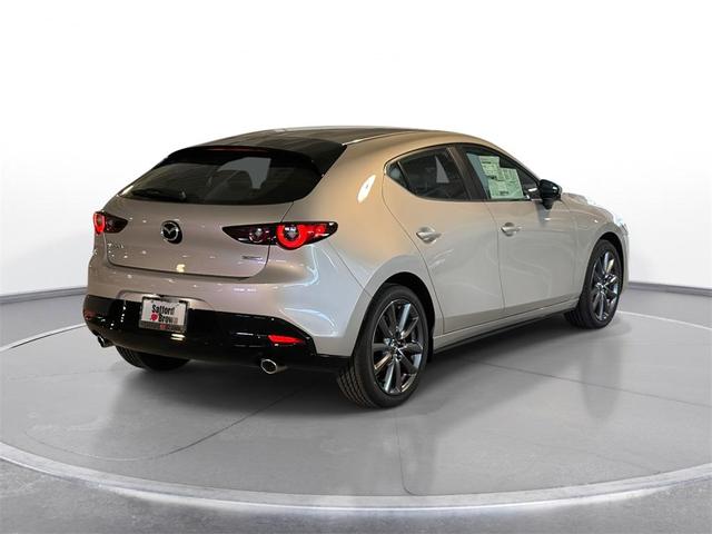 Photo of 2025 Platinum Mazda Mazda3