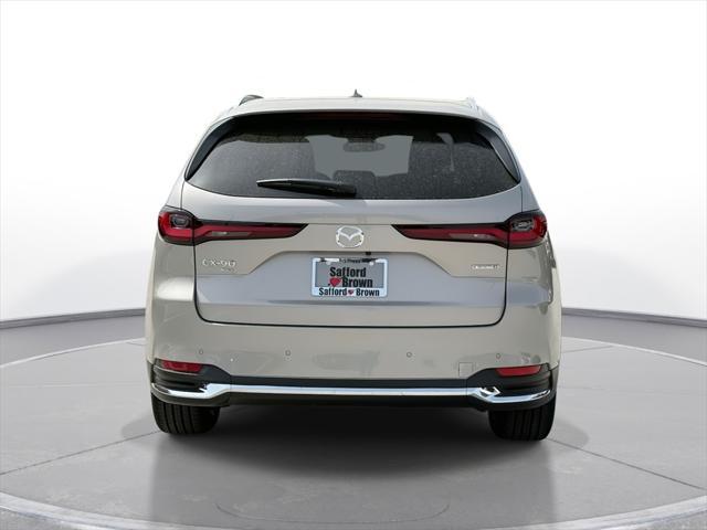 Photo of 2025 Platinum Mazda CX-90