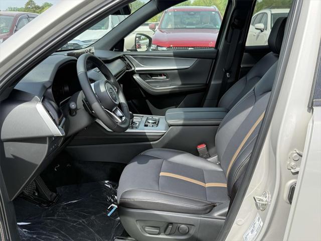 Photo of 2025 Platinum Mazda CX-90