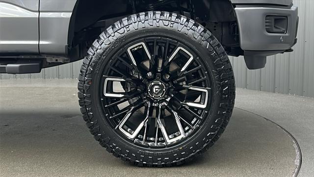 Photo of 2024 Carbonized Gray Metallic Ford F-150