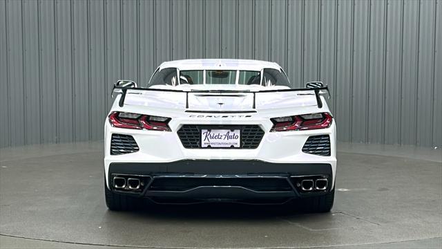 Photo of 2023 White Pearl Metallic Tricoat Chevrolet Corvette