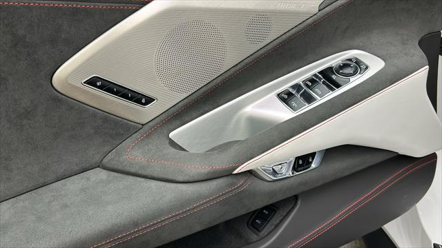 Photo of 2023 White Pearl Metallic Tricoat Chevrolet Corvette