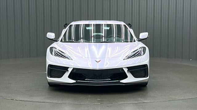 Photo of 2023 White Pearl Metallic Tricoat Chevrolet Corvette