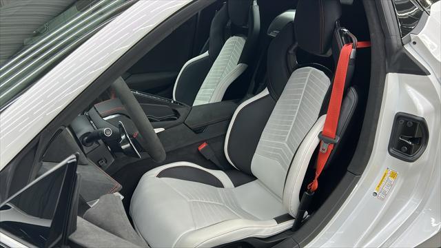 Photo of 2023 White Pearl Metallic Tricoat Chevrolet Corvette