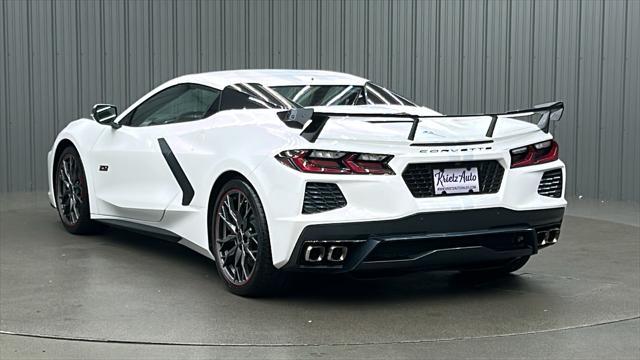 Photo of 2023 White Pearl Metallic Tricoat Chevrolet Corvette