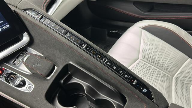Photo of 2023 White Pearl Metallic Tricoat Chevrolet Corvette
