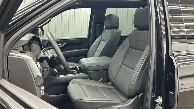 Photo of 2025 Onyx Black GMC Yukon XL