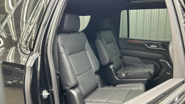 Photo of 2025 Onyx Black GMC Yukon XL