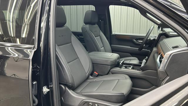 Photo of 2025 Onyx Black GMC Yukon XL
