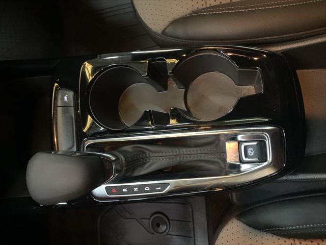 Photo of 2024 Summit White Chevrolet Trax