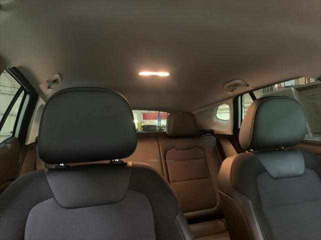 Photo of 2024 Summit White Chevrolet Trax