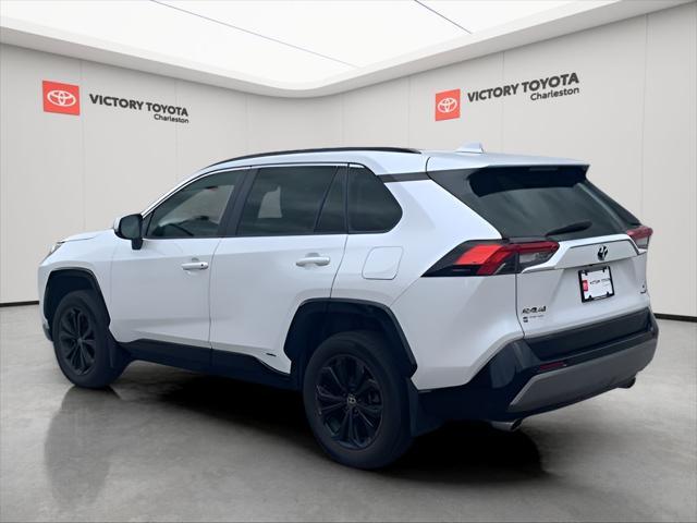 Photo of 2023 Pearl Toyota RAV4 Hybrid
