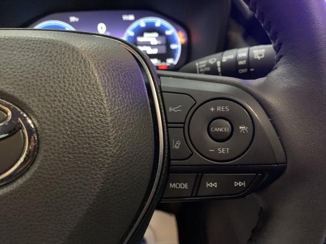 Photo of 2024 Pearl Toyota RAV4 Hybrid