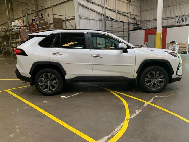 Photo of 2024 Pearl Toyota RAV4 Hybrid