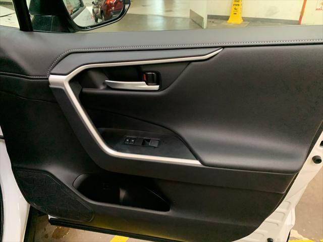 Photo of 2024 Pearl Toyota RAV4 Hybrid