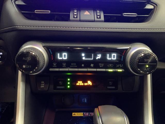 Photo of 2024 Pearl Toyota RAV4 Hybrid