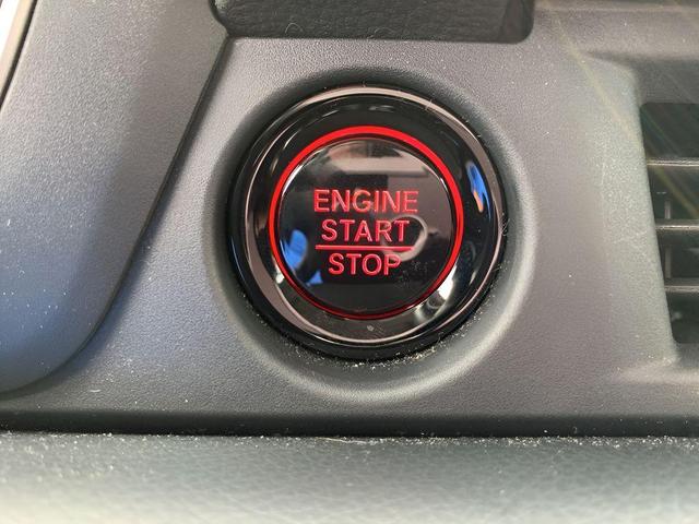 Photo of 2025 Diffused Sky Pearl Honda Pilot