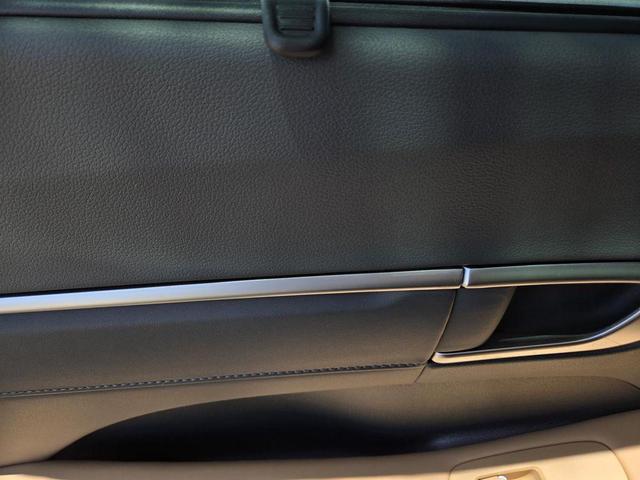 Photo of 2025 Carbon Blue Hyundai SONATA Hybrid