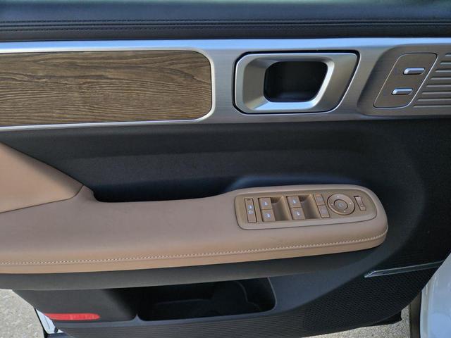 Photo of 2026 W6h Hyundai SANTA FE