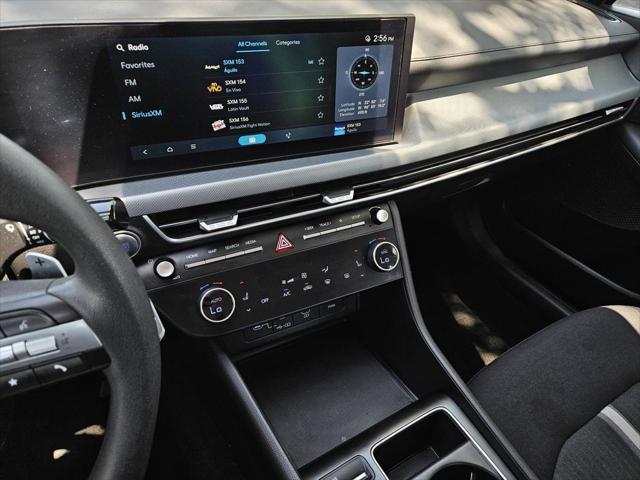 Photo of 2024 Aero Silver Hyundai SONATA