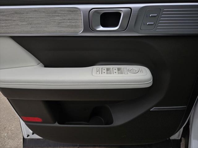 Photo of 2025 Serenity White Hyundai SANTA FE HEV