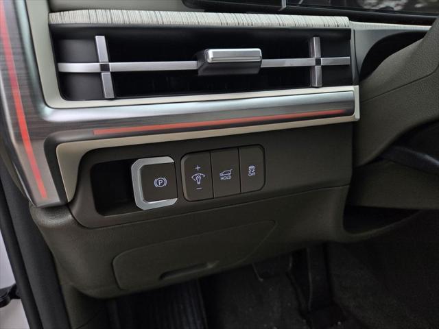 Photo of 2025 Serenity White Hyundai SANTA FE HEV