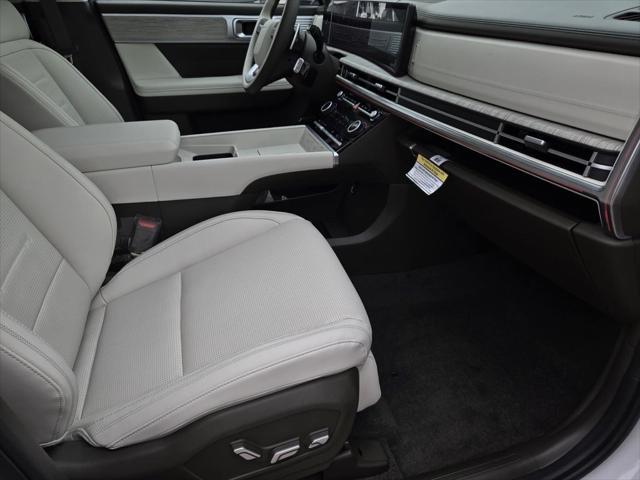 Photo of 2025 Serenity White Hyundai SANTA FE HEV