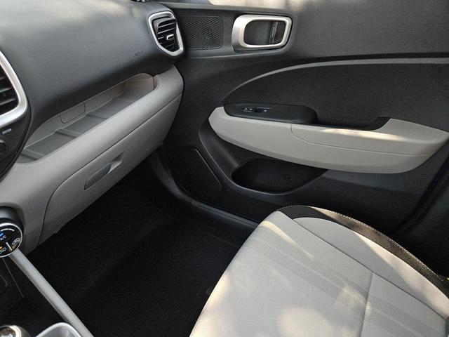 Photo of 2025 Intense Blue Hyundai VENUE