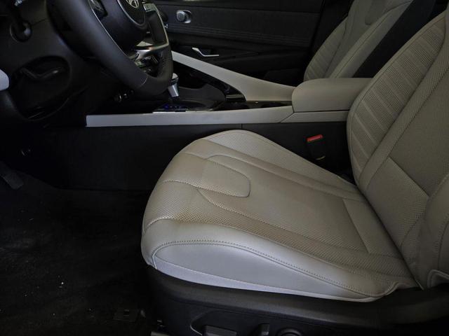 Photo of 2025 Atlantis Blue Hyundai TUCSON