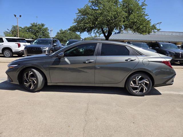 Photo of 2025 Atlantis Blue Hyundai TUCSON